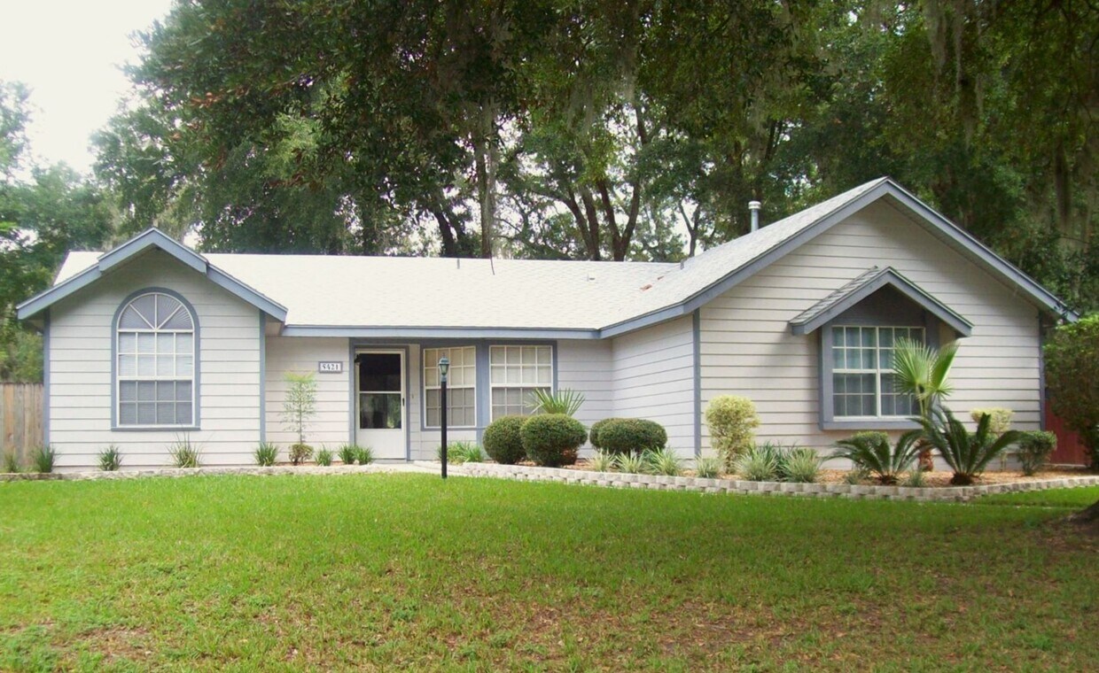 Primary Photo - 5421 NW 35th Dr