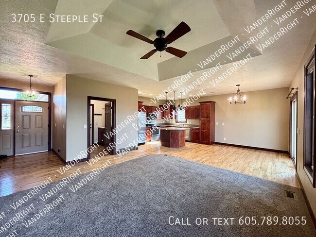 Foto del edificio - 3705 E Steeple St