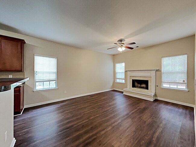Building Photo - 308 Jarrod Oaks Court