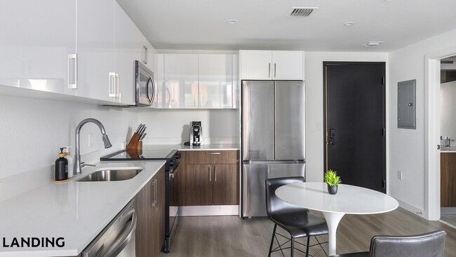 Foto del edificio - 3830 NW 11th St