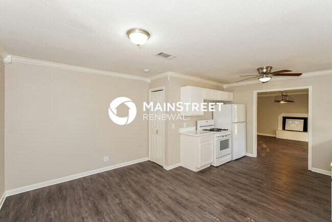 Building Photo - 3 Bedroom Pet-Friendly Home in North Richland Hills, TX with Main Street Renewal