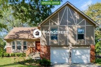 Building Photo - 14516 S Village Dr