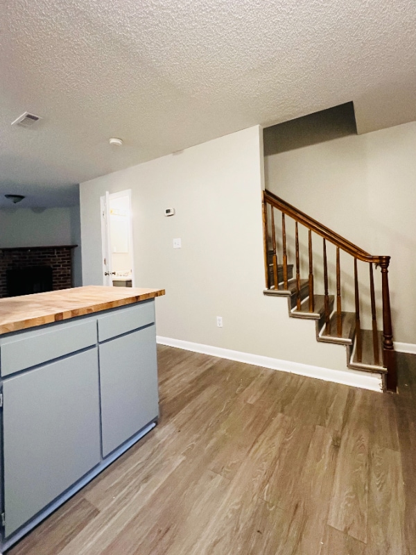 Foto del edificio - 4931 Cotton Row NW