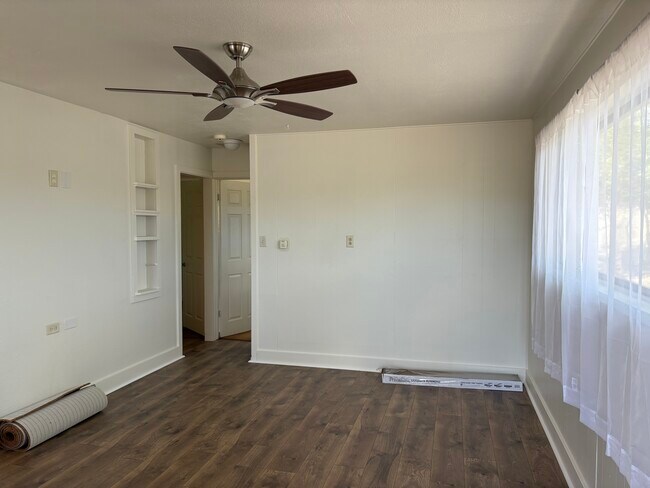 Foto del edificio - 576 Campbell St