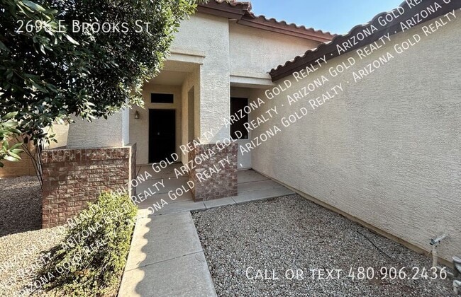 Building Photo - 2696 E Brooks St