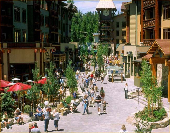 Village Main Corridor - White Mountain Lodge
