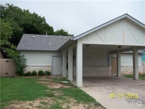 Building Photo - 5705 Jacaranda Dr