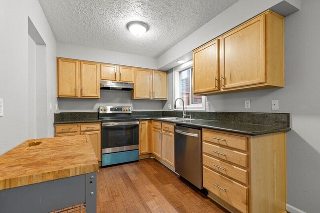 Photo - 3618 SW Multnomah Blvd Townhome