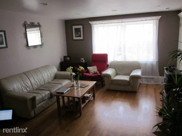 Foto del edificio - 2 br, 1 bath  - 300 Main St