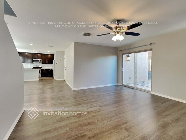 Foto del edificio - 8216 W Illini St