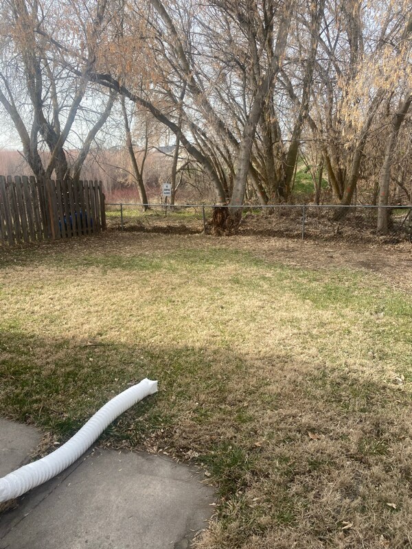 Foto del edificio - 4359 S 950 W St