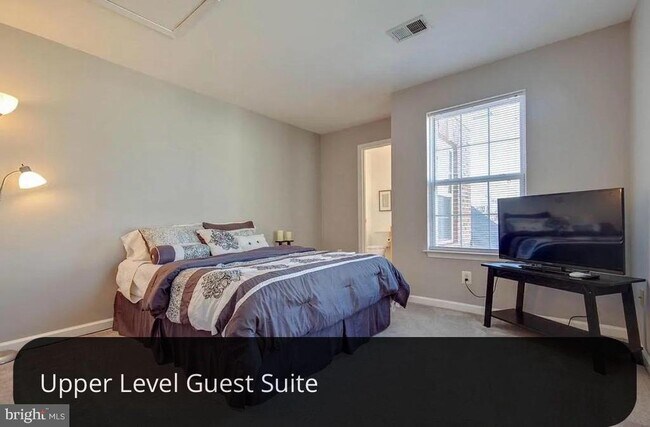 Foto del edificio - 8371 Tillett Loop