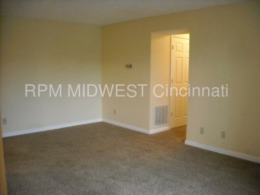 Foto del edificio - 3891 Mack Rd