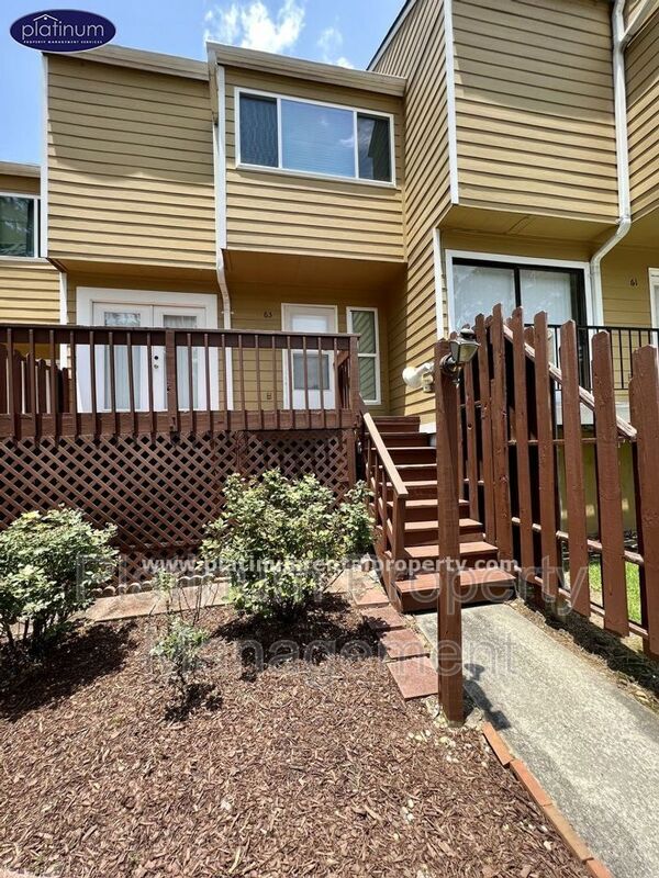 Building Photo - 63 Sandalwood Cir