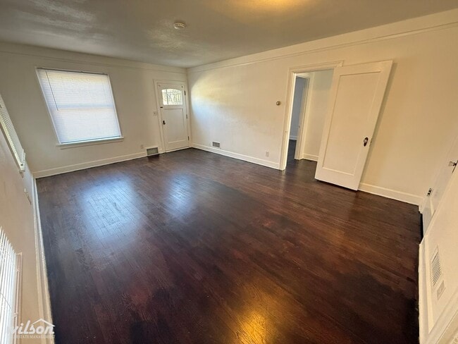 Building Photo - 1522 Browne Ave