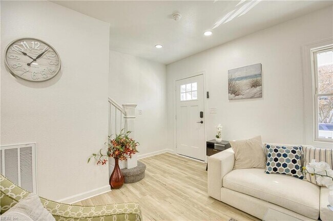 Foto del edificio - 910 Rugby St