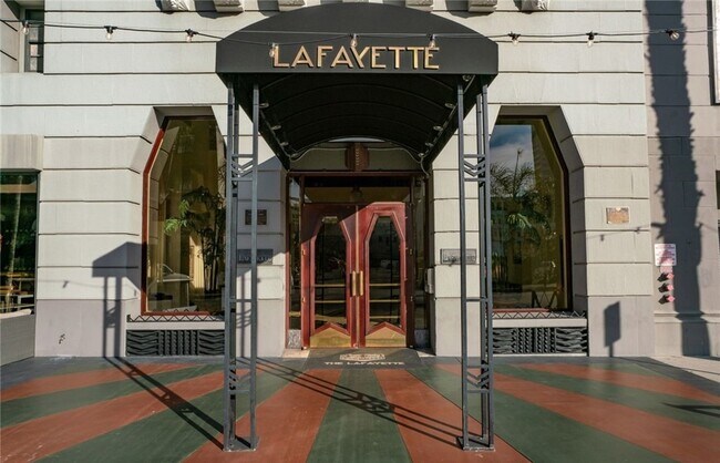 Main Entrance - 140 Linden Ave