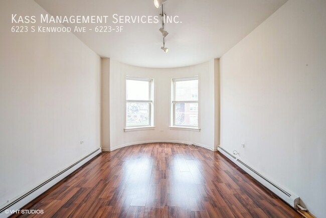 Foto del edificio - 6223 S Kenwood Ave