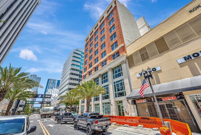 Building Photo - 111 E Flagler St