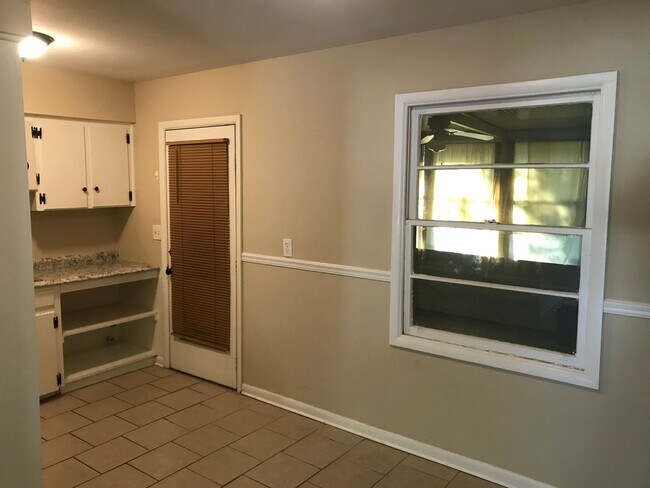 Foto del edificio - **AVAILABLE NOW**Total Electric 3 Bedroom / 1 Bathroom Home for Rent in East Columbus, GA***