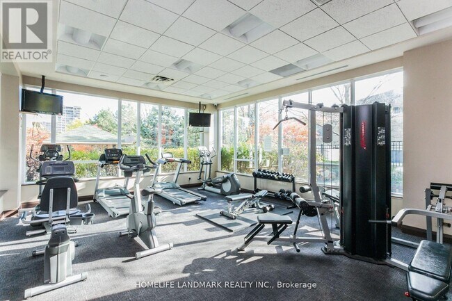 Photo du bâtiment - 3525 Kariya Dr