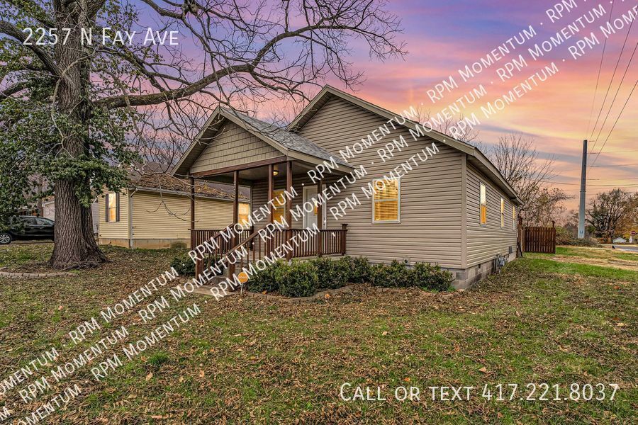 Modern CottageStyle Home with Extra Storage House Rental in