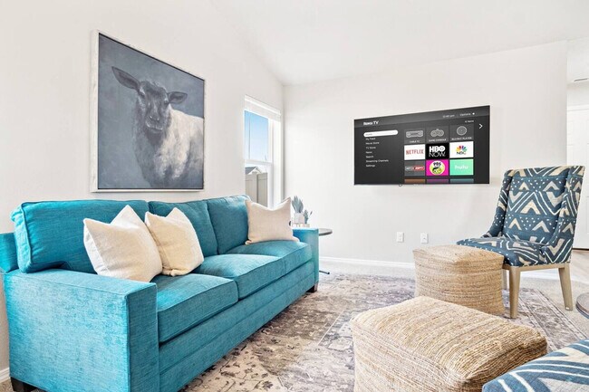 Building Photo - 11590 Maidstone St