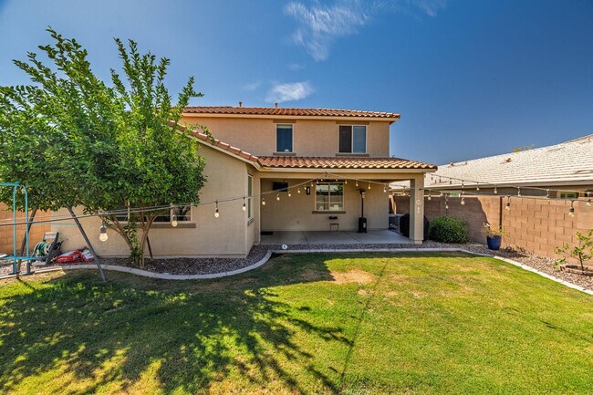 Building Photo - 2220 E Flintlock Dr
