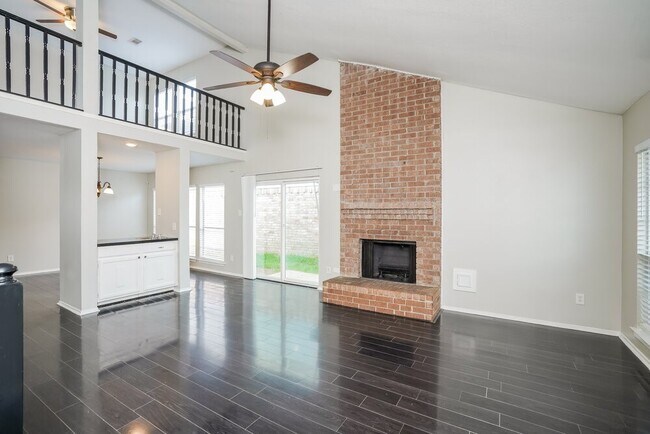 Foto del edificio - 3534 Duncaster Dr