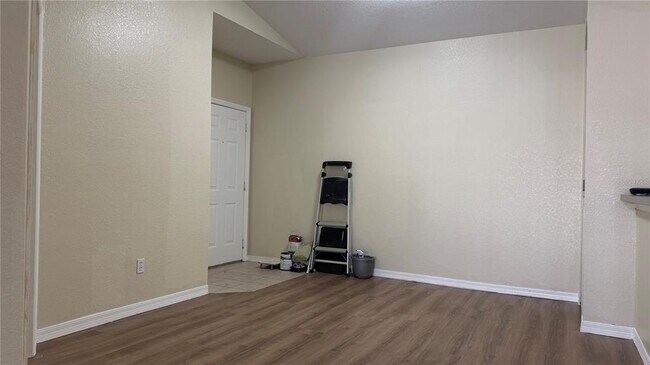 Foto del edificio - 2705 Maitland Crossing Way