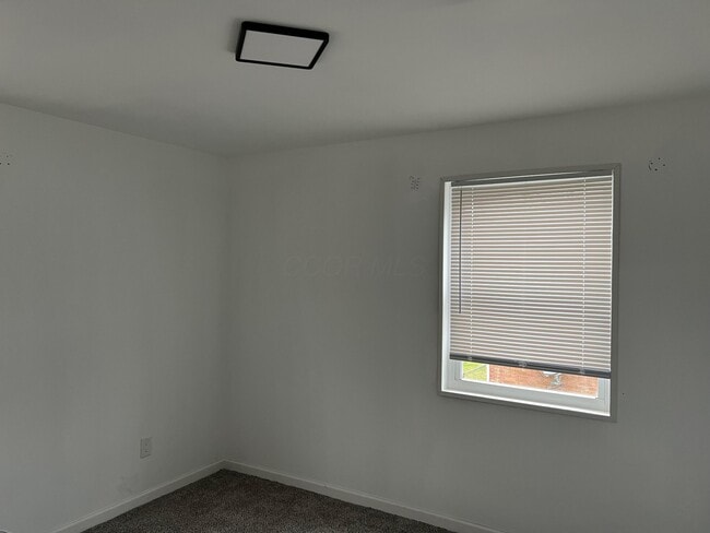 Foto del edificio - 50 N Hampton Rd