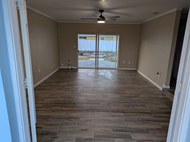 Foto del edificio - 179 Sea Park Blvd