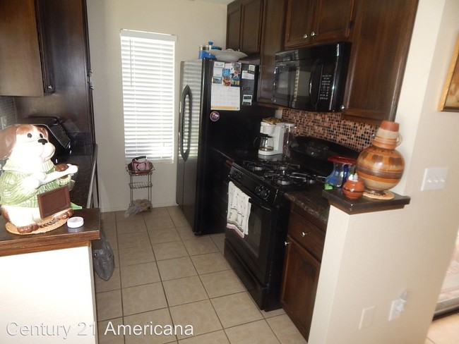 Building Photo - 2 br, 2 bath House - 4815 Torrey Pines Dr