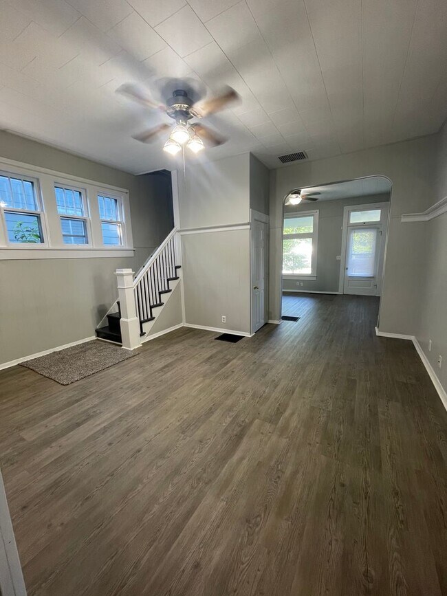 Foto del edificio - 3 Bedroom Single Family Home Near Columbia...