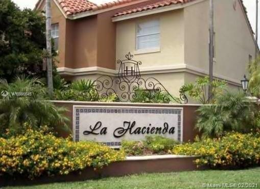 Foto principal - 18304 NW 68th Ave