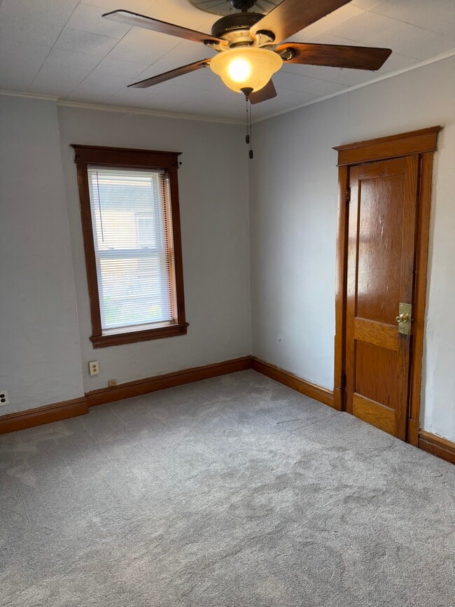 Foto del edificio - 2346 122nd St