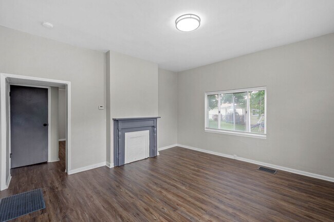 Foto del edificio - Beautiful 2 Bedroom home in Whitaker available February 1!