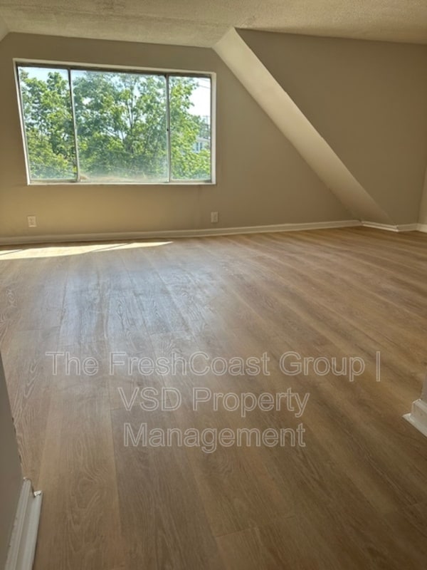 Building Photo - 789 Wayside Rd