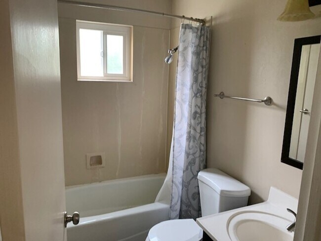 Foto del edificio - 8th Street (207)