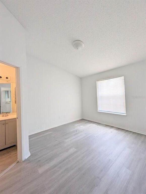 Building Photo - 1956 Lake Atriums Cir