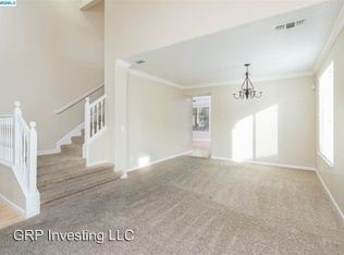 Building Photo - 2205 Winchester Loop