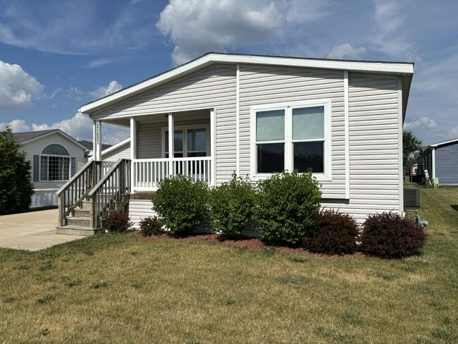 Building Photo - 25621 Shoal Creek Dr