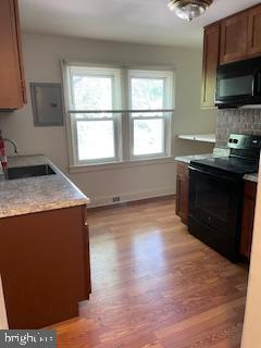 Primary Photo - 229 Poplar Ave