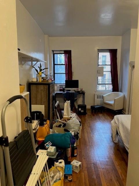 Primary Photo - 252 E 89th St