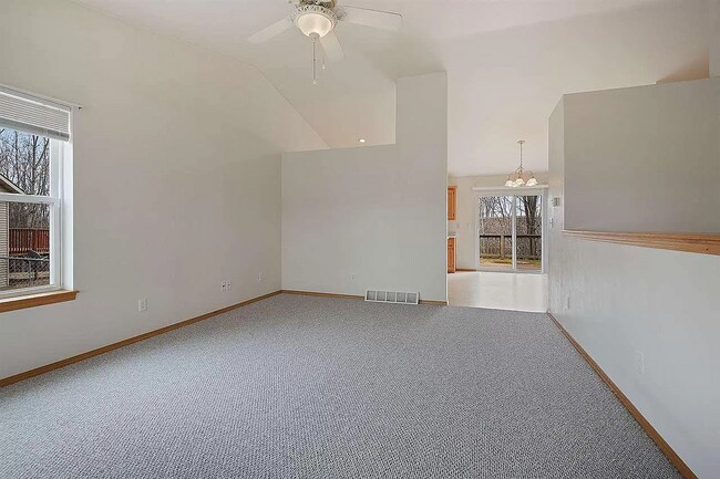 Building Photo - 2941 Popplewood Ct