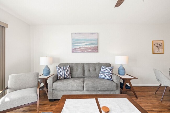 Foto del edificio - 3030 Suncrest Dr