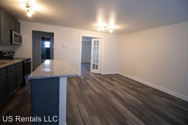 Building Photo - 1 br, 1 bath House - 4625 W 6th Ave - Unit 2