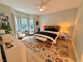 Building Photo - 10160 Bellavista Cir