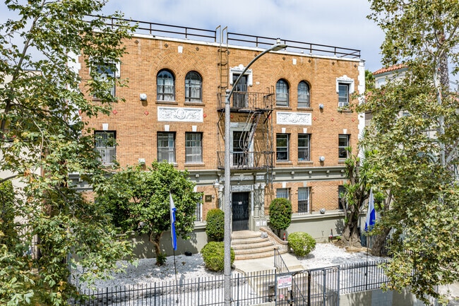 Building Photo - Kenmore Park