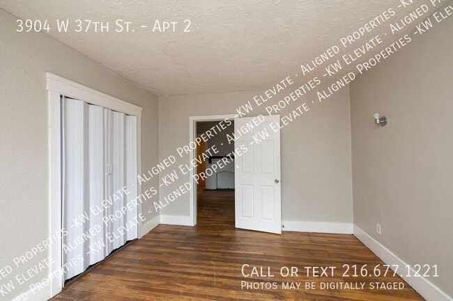 Foto del edificio - 3904 W 37th St